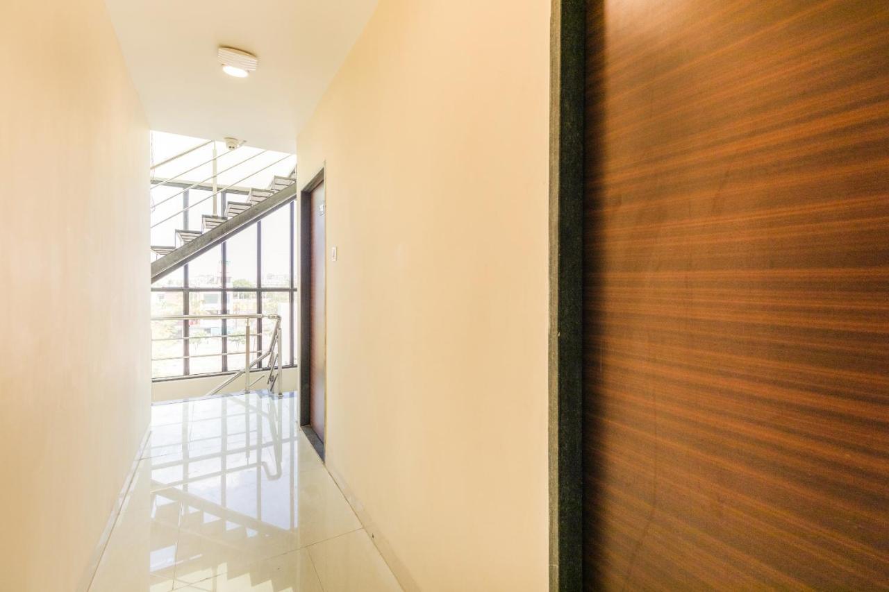Oyo 71689 Hotel S Pride Indore Luaran gambar